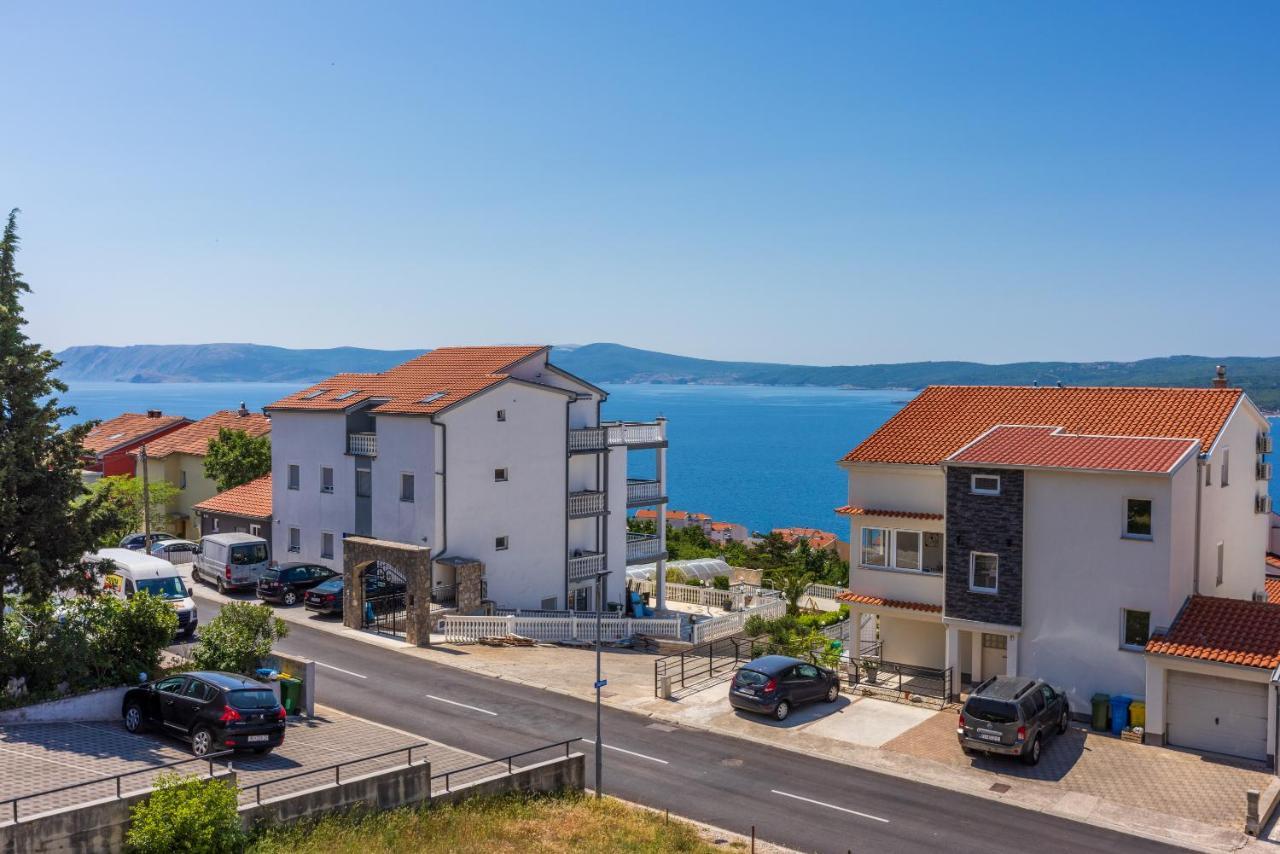Apartments Antonija Crikvenica Luaran gambar