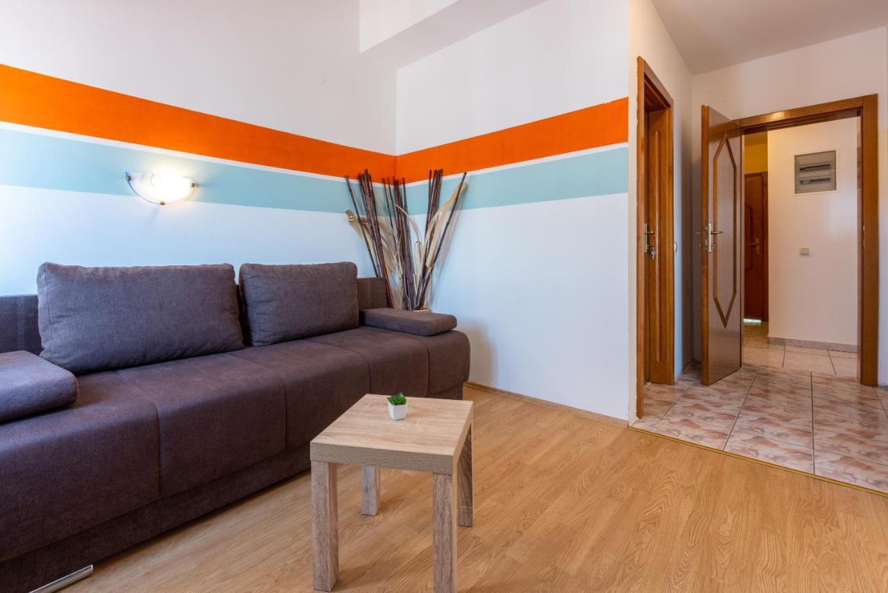 Apartments Antonija Crikvenica Luaran gambar