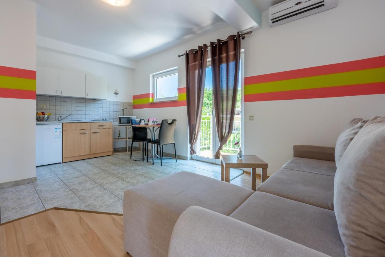 Apartments Antonija Crikvenica Luaran gambar